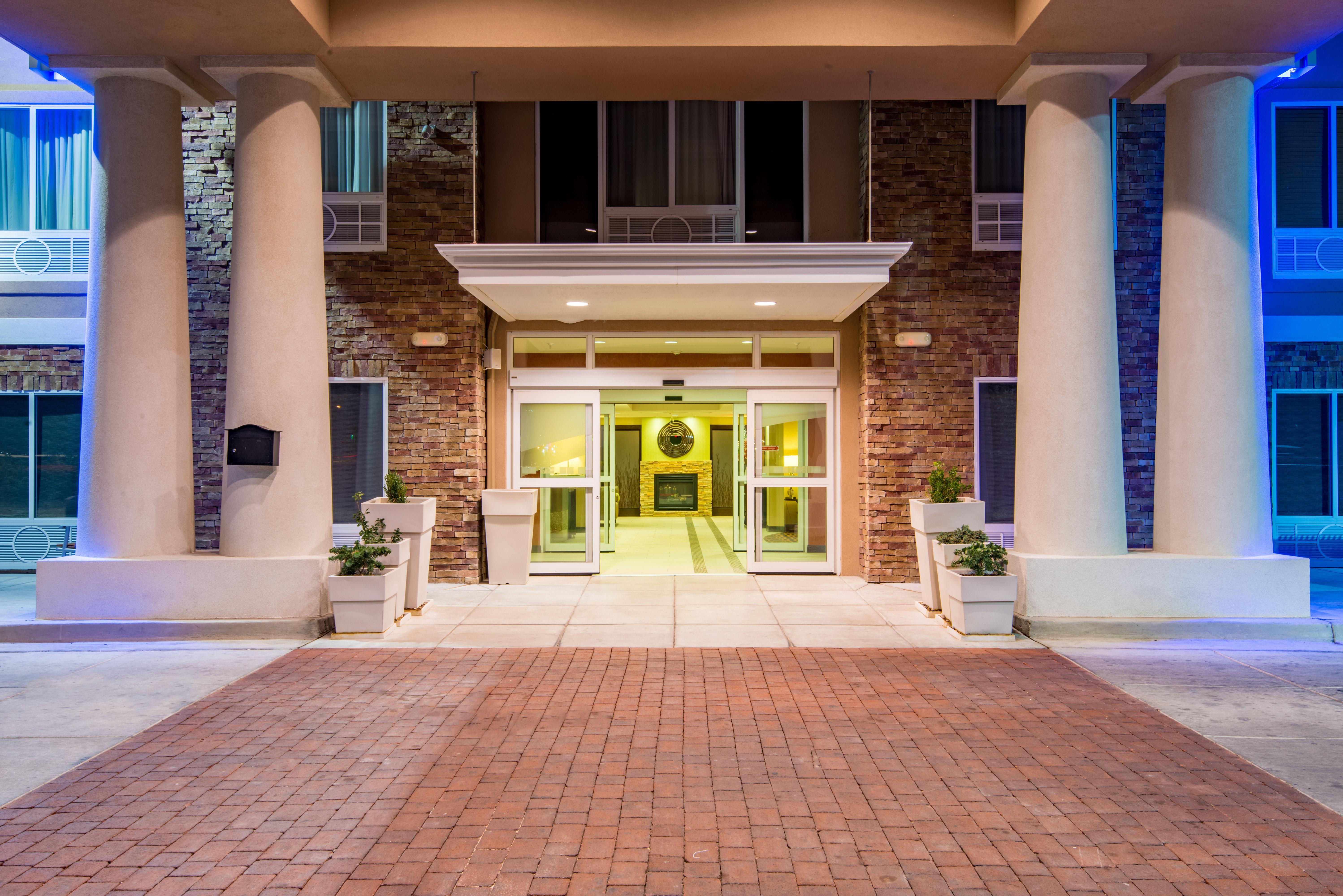 Holiday Inn Express Hotel & Suites Hobbs, An Ihg Hotel Exterior foto